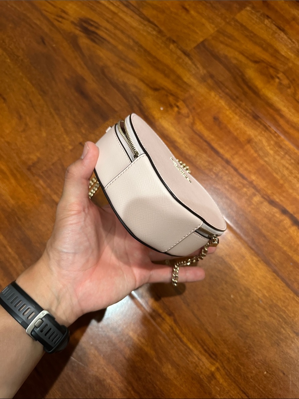kate spade Heart Crossbody Bag in Pale Pink with Gold Chain - Picture 4 of 4